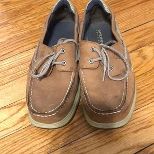 Sperry boat shoes